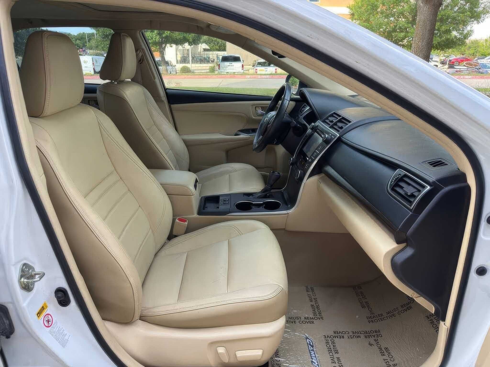 2016 Toyota Camry XLE