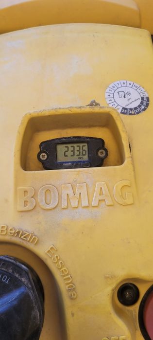Zageszczarka skoczek bomag bt60
