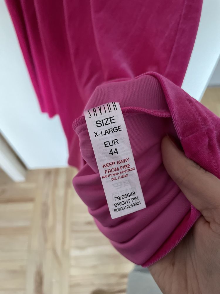 sukienka na sylwestra pink plussize rozmiar 44/46