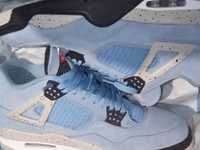 Air Jordan 4 Unc