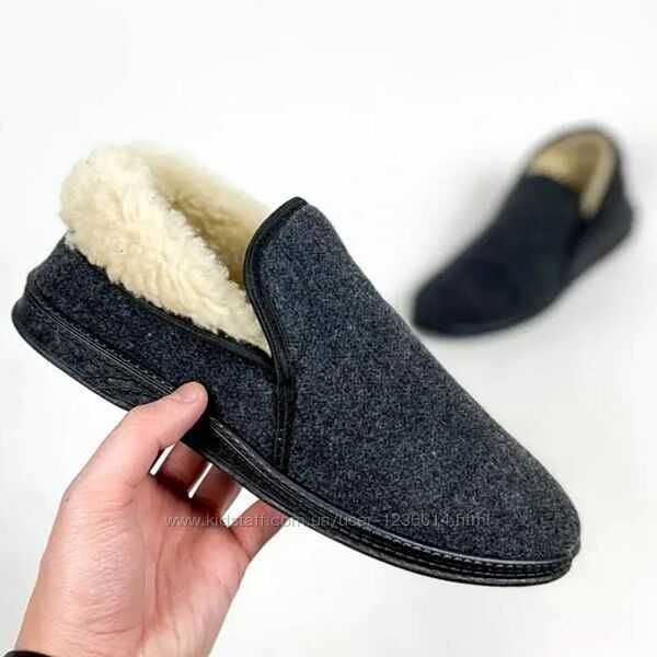 Новые меховые теплые  тапочки, 39 размер, стелька 25-25,5см,