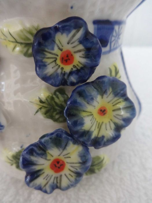 Peças Decorativas em Loiça