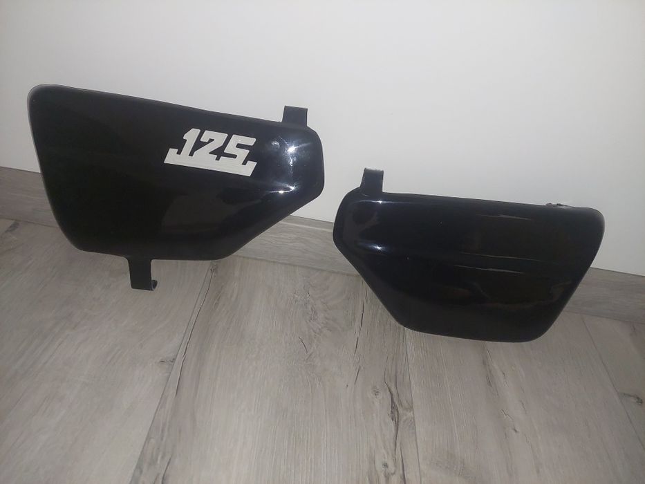 Sprzedam oslony boczne boczki wsk 125 b3 jednoramowa kpl pl