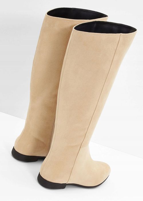 B.P.C kozaki beżowe eko zamsz ^40