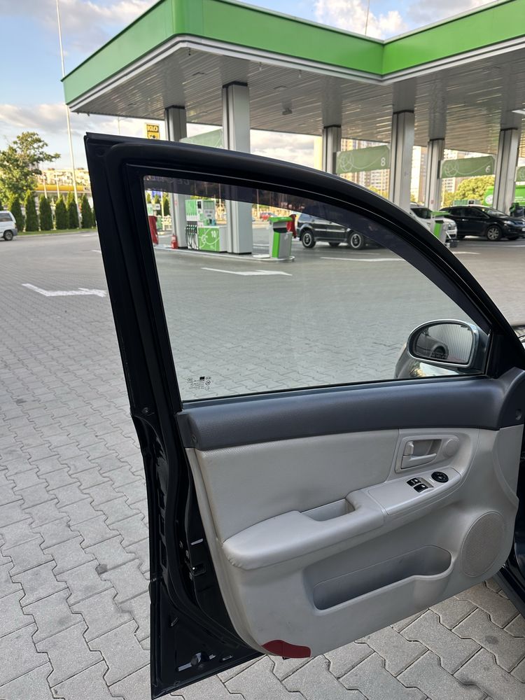Kia Cerato 1 власник / дизель