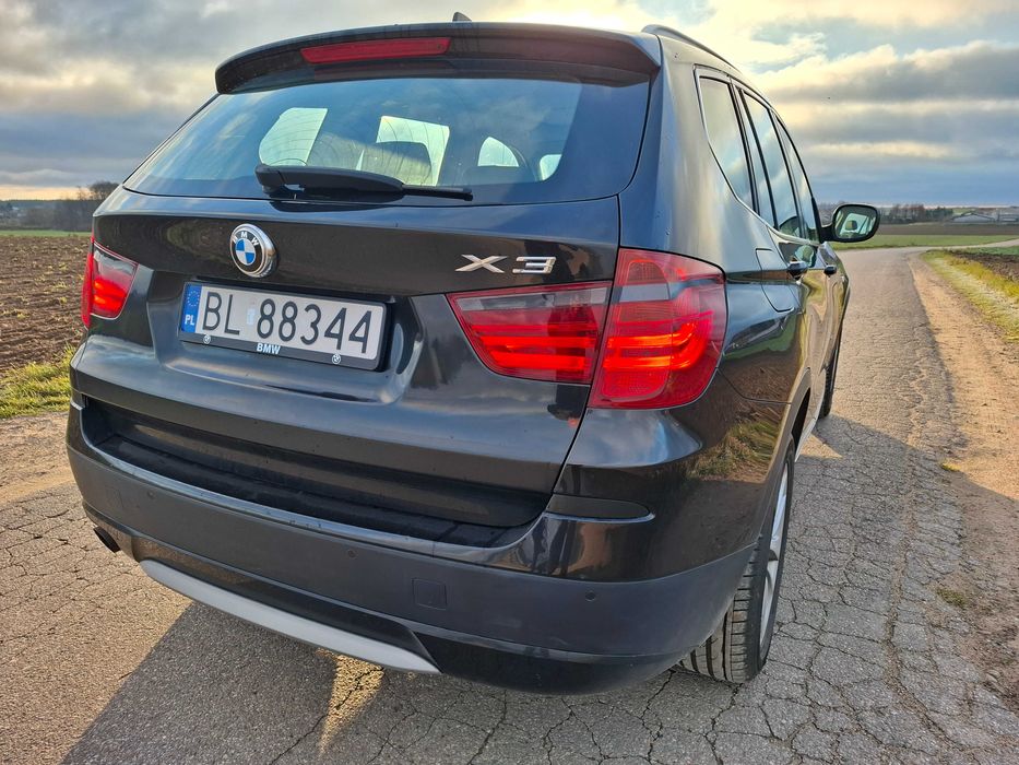 Samochód BMW X3 F25