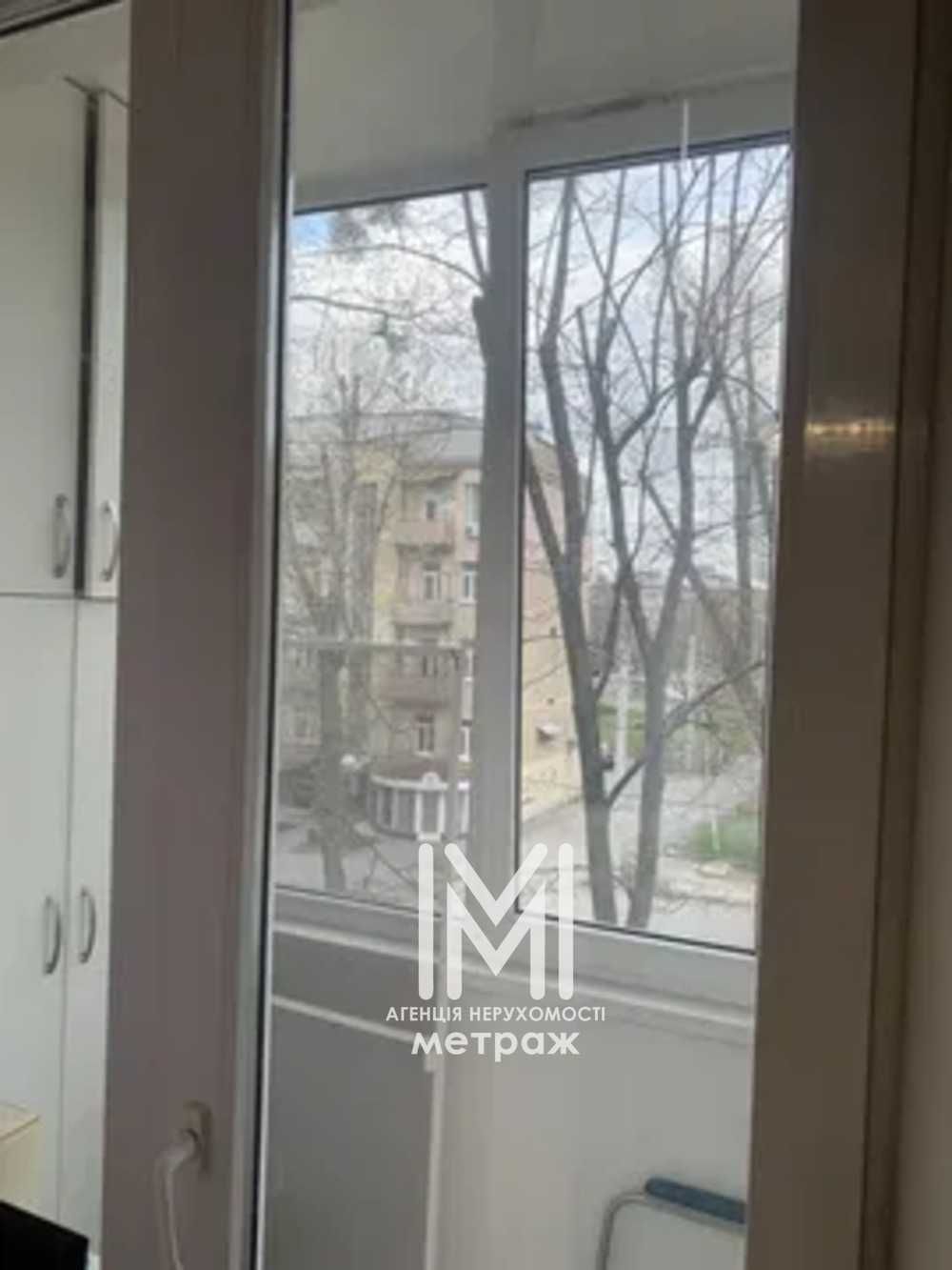 Продается 2- х комн кв на улице Данилевского 17 на 3 из 4 этажей 77891