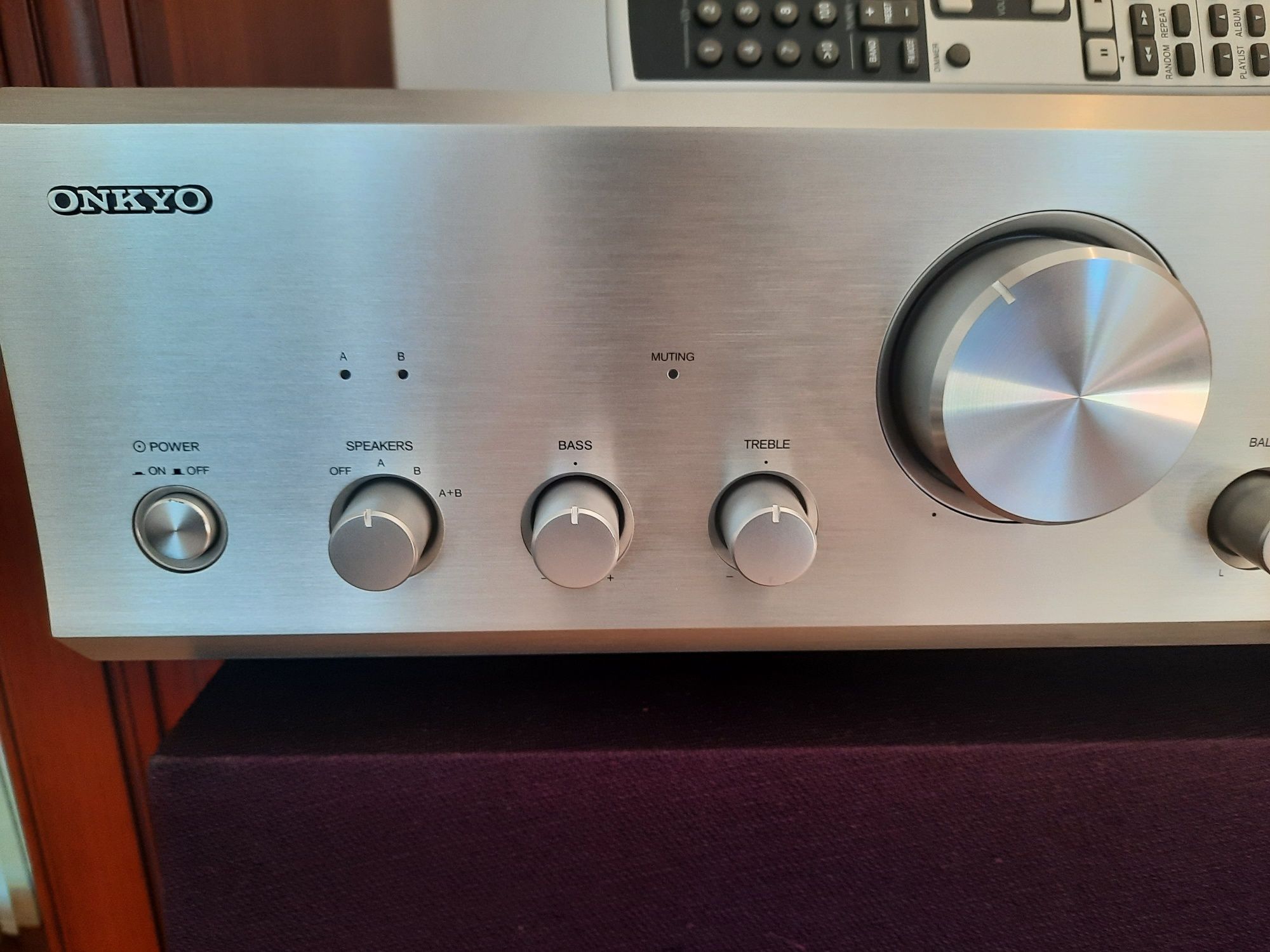 Wzmacniacz Onkyo A-9377