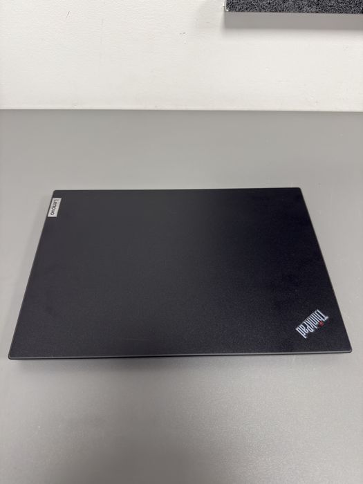 LENOVO ThinkPad T14S| i7-1165G7 | 16GB | 512GB | FV