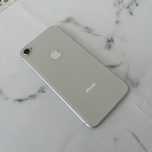 iPhone 8 com 64GB
