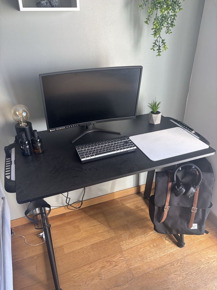 Secretaria gaming ALPHA GAMER AURI RGB