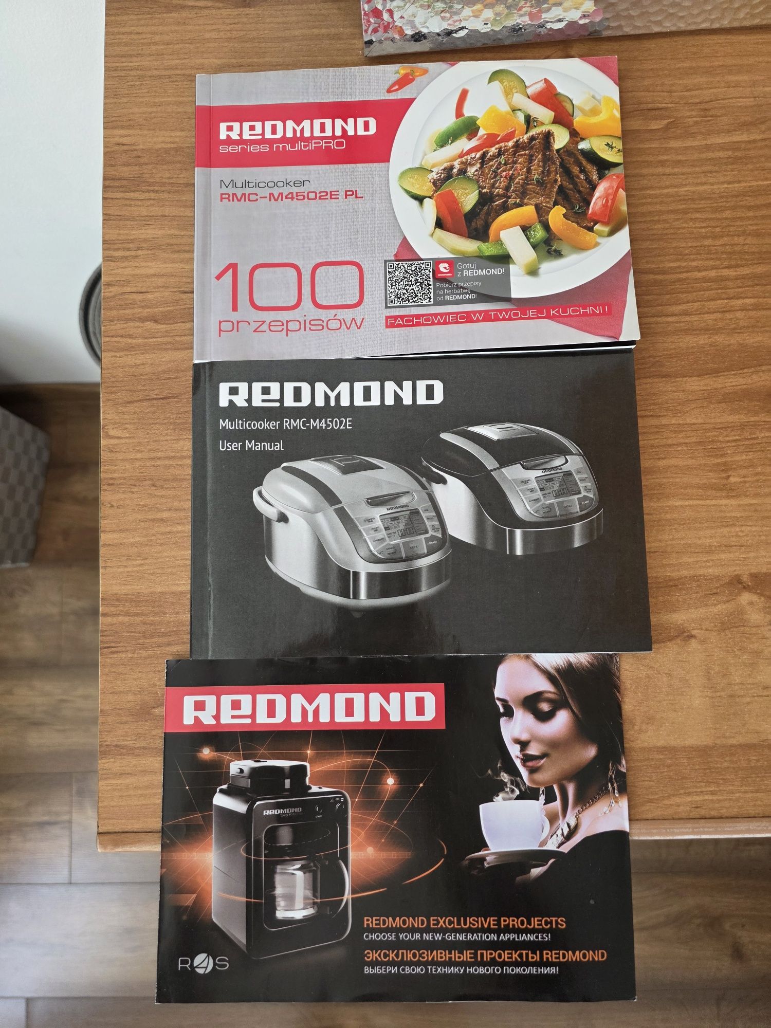 Multicooker Redmond