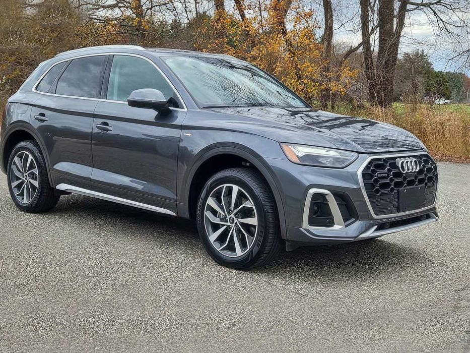 Audi Q5      2023