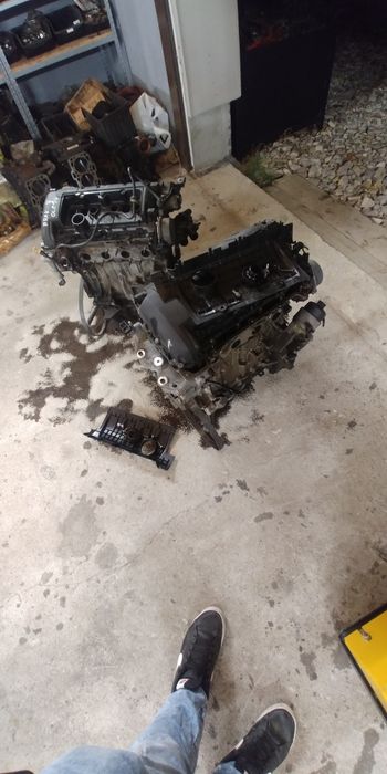 Silnik 1.6 thp wszystkie czesci możliwa naprawa