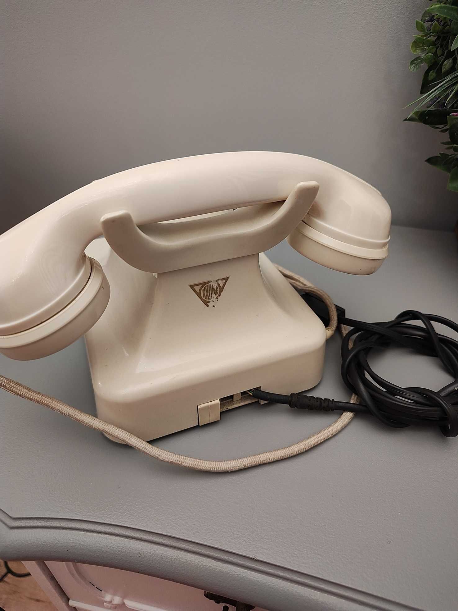 Telefon, biały, ebonitowy