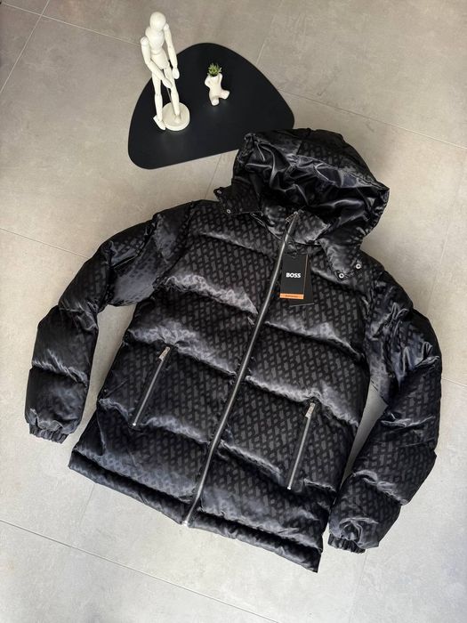 РОЗПРОДАЖ Пуховик Hugo Boss чорний монклер найк пухан хуго