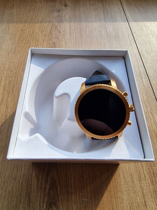 Fossil FTW4002 smartwatch