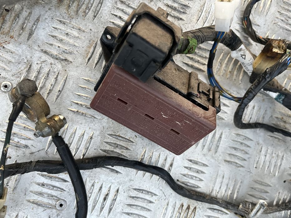 Suzuki samurai instalacja elektryczna  1.3 gaznik