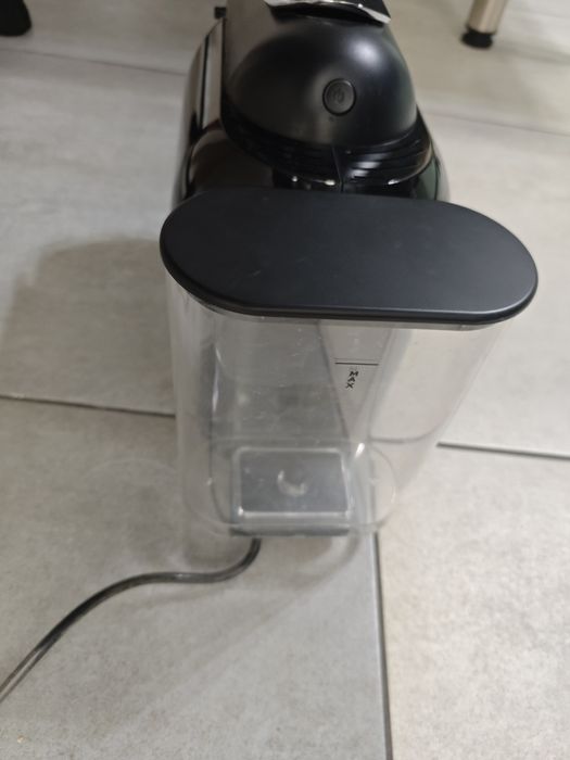 Ekspres kapsułkowy Delta Q plus kapsułki