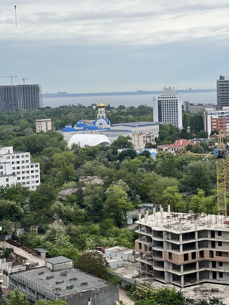 Продаж 1к квартири 51,9 кв. м по вул. Генуезька,  3-в  «42 Перлина»