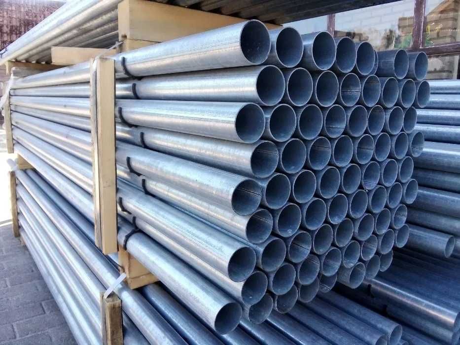 Słupek ogrodzeniowy do siatki, paneli 42x1,5 h-2,0m rura ocynk płot