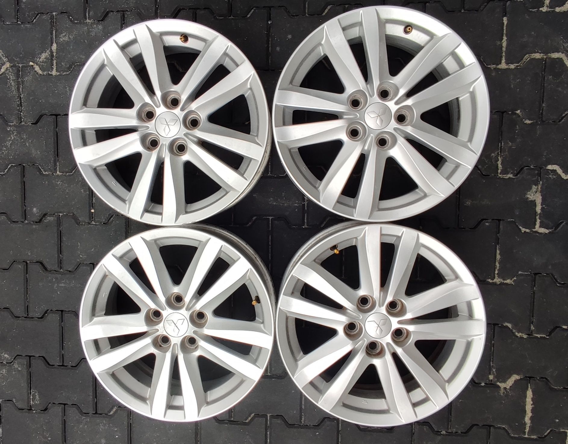 17 " 5x114.3 6.5J  felgi aluminiowe Mitsubishi ASX Outlander
