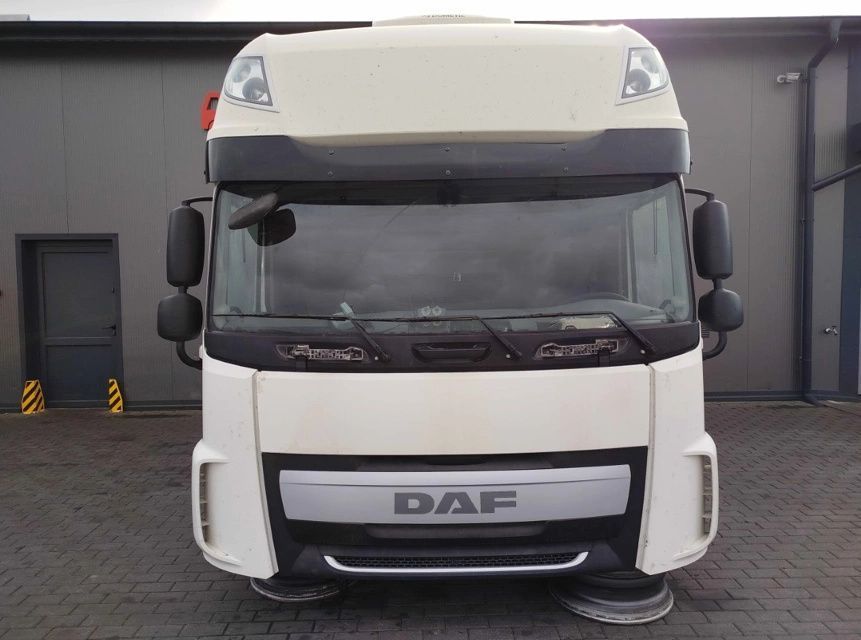 KABINA DAF XF 106