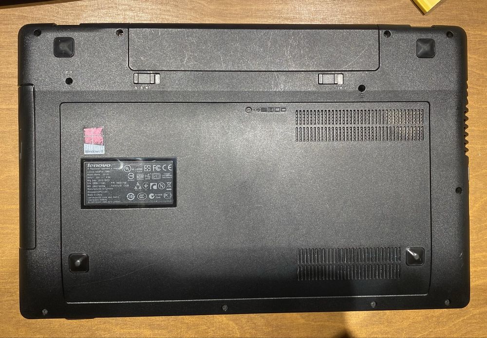 Laptop Lenovo ideapad Z580 8 GB RAM / 932 GB HDD / Intel Core i7