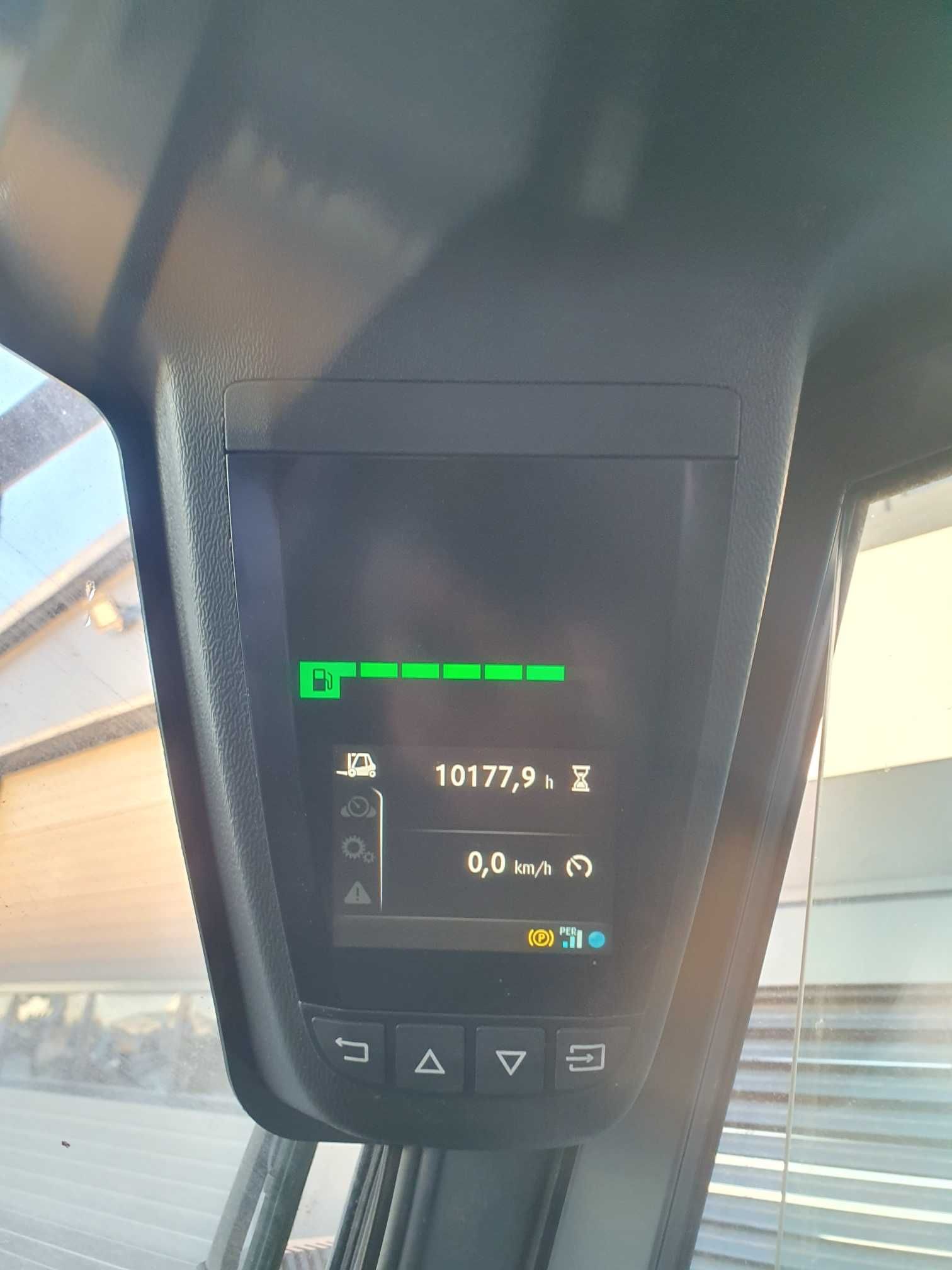 Wózek widłowy LINDE H80D  2020r Diesel KLIMA Kabina 4 sekcje H70 H60