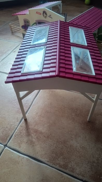 Stajnia dla koni Schleich