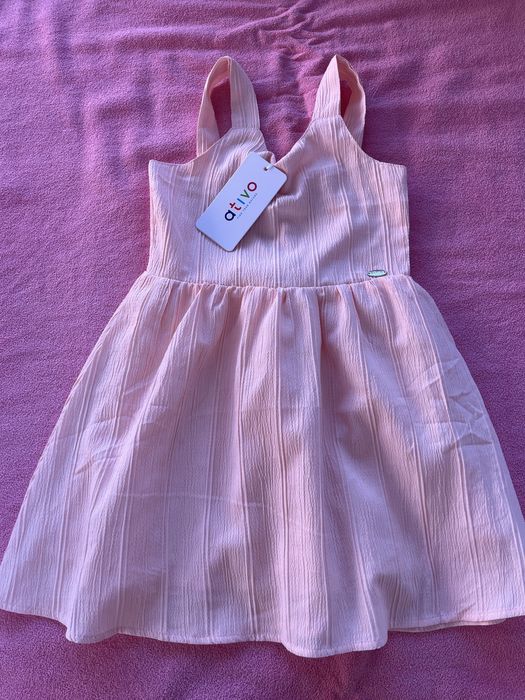 Varias Roupas menina 3 e 4 anos Novo