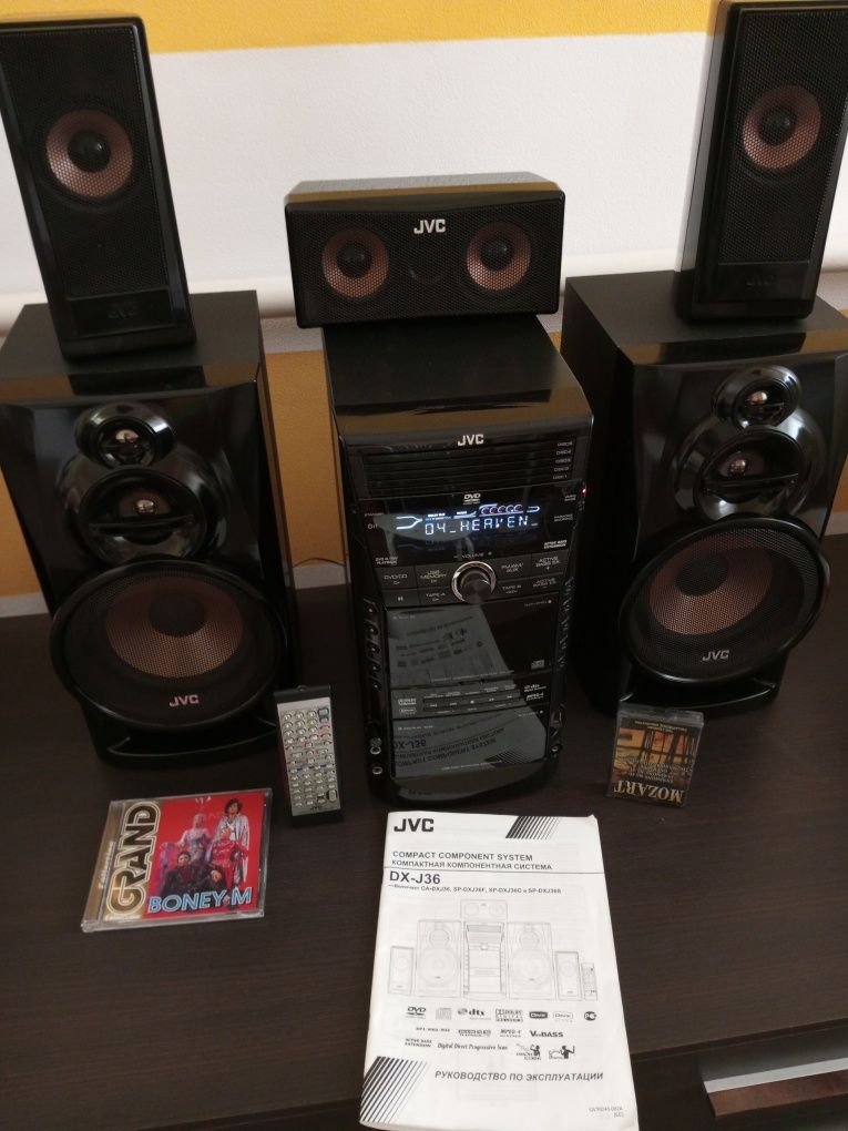 Продам новый музыкальный центр JVC DX-J36