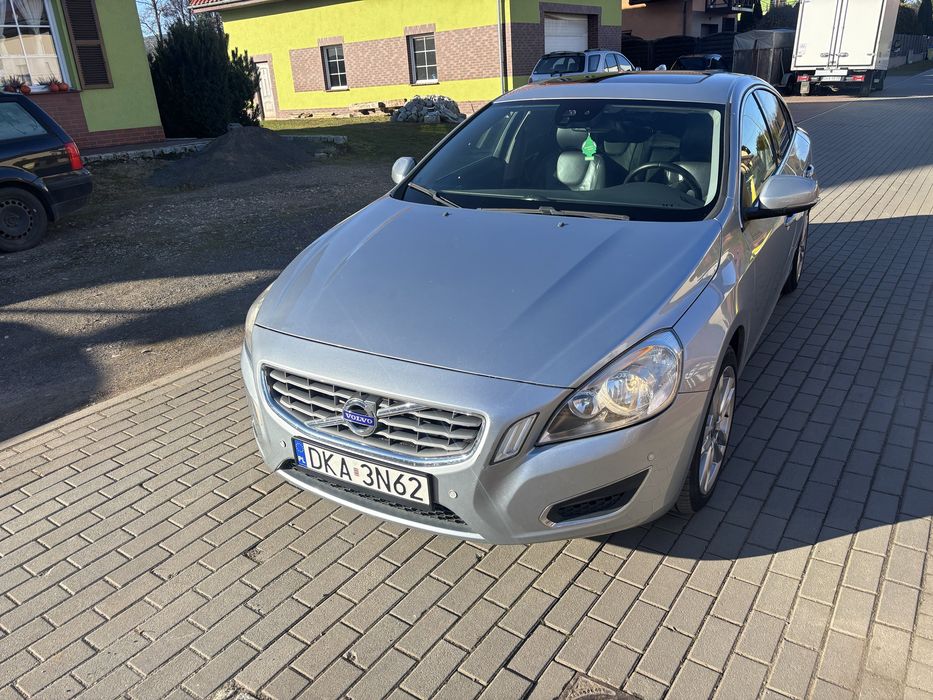 Volvo s60 T5 2.5 turbo 250KM s 60