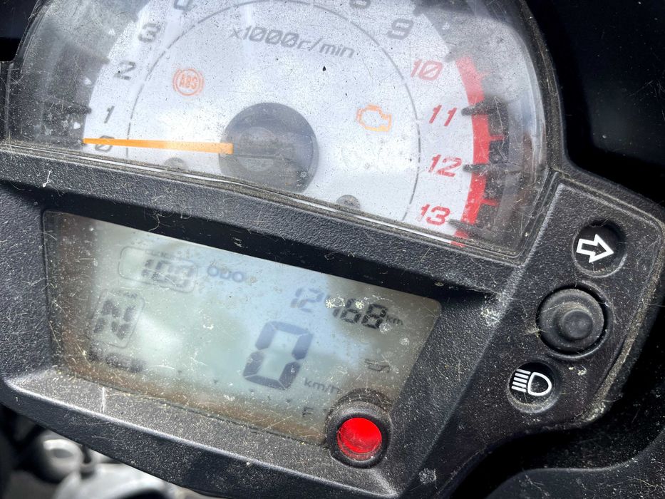 Kawasaki Versys 650 kompletny silnik immo ( cały na części )