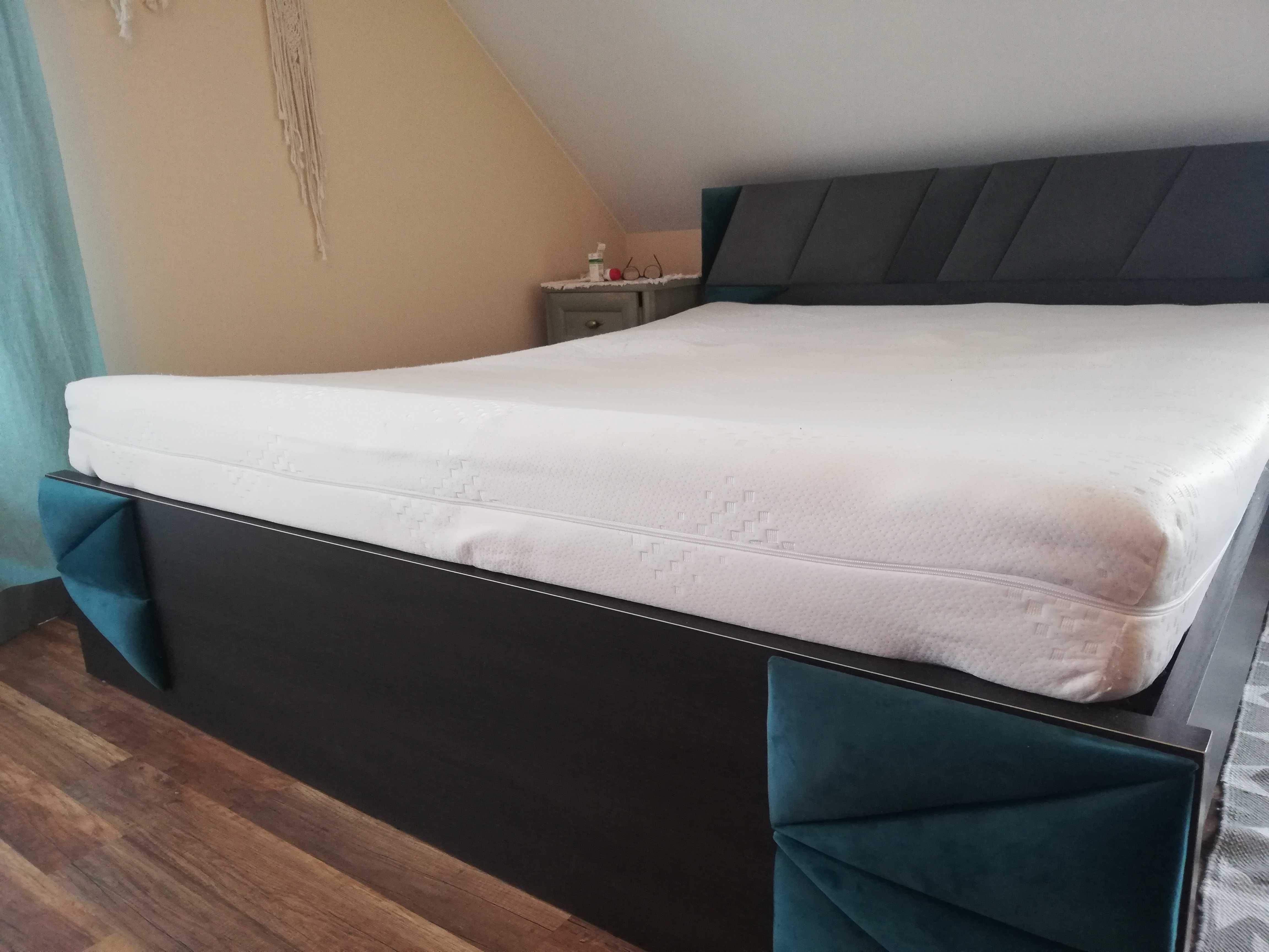 Materac sprężynowy 160 x 200