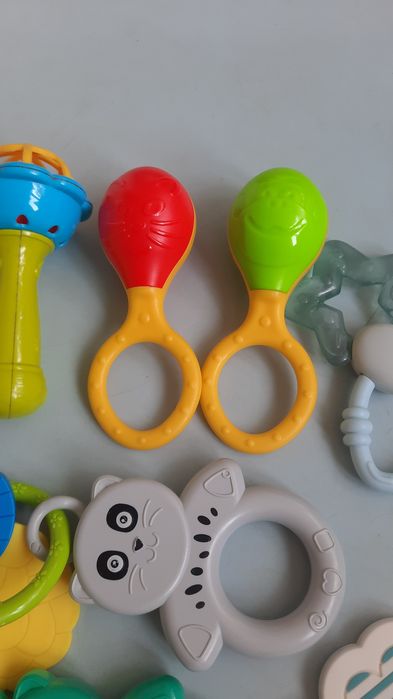 Игрушки погремушка,