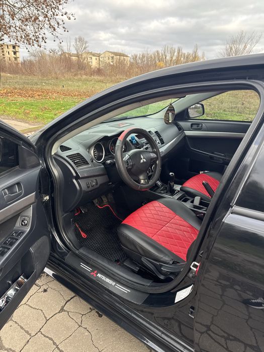 Продам Lancer X