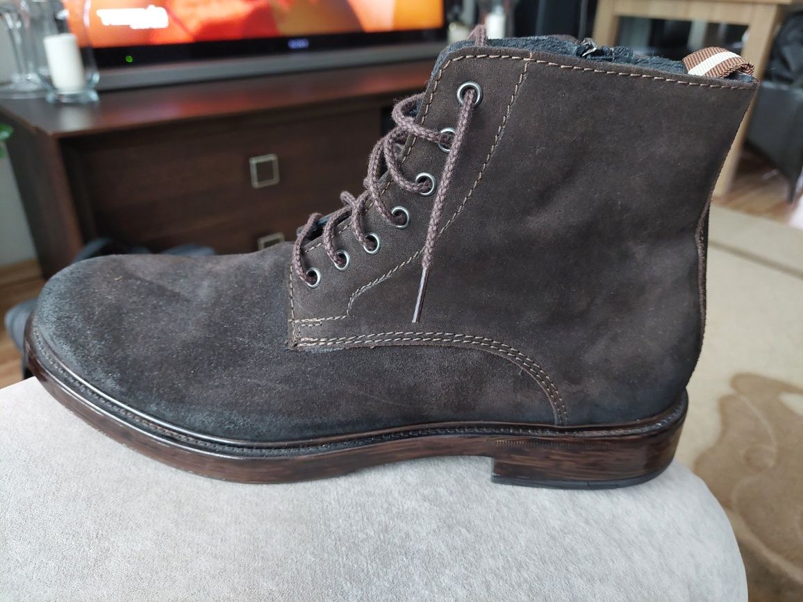 Bata. Made in Italy. Roz. 46. Piękny kolor.