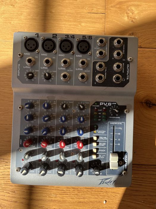 Mesa Mistura Musica - Peavey PV6 Mixer
