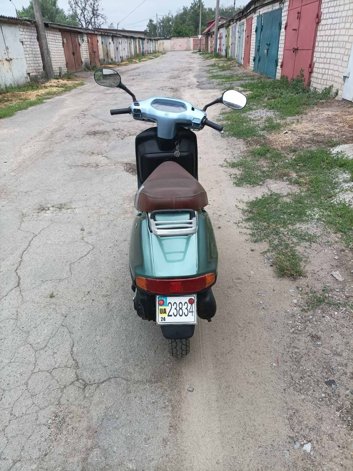 Продам Honda lead 90