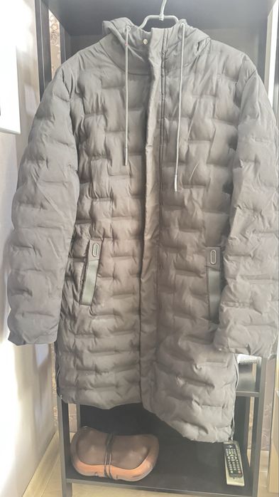 Продам мужской пуховик раз 3 хl в хорошем состоянии