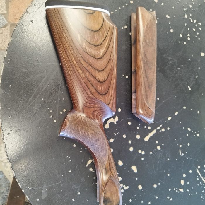 Coronha e fuste em madeira laminada para Beretta 692