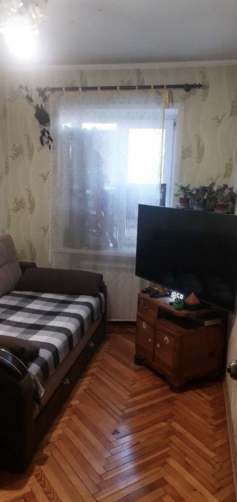 Продажа, двухкомнатная каартира, центр