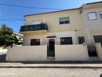 Andar de Moradia Rés-do-Chão T2 - Cardal, VIla Nova Da Barquinha