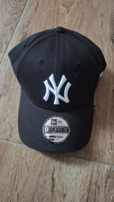 Czapka z daszkiem czarna New Era UNI