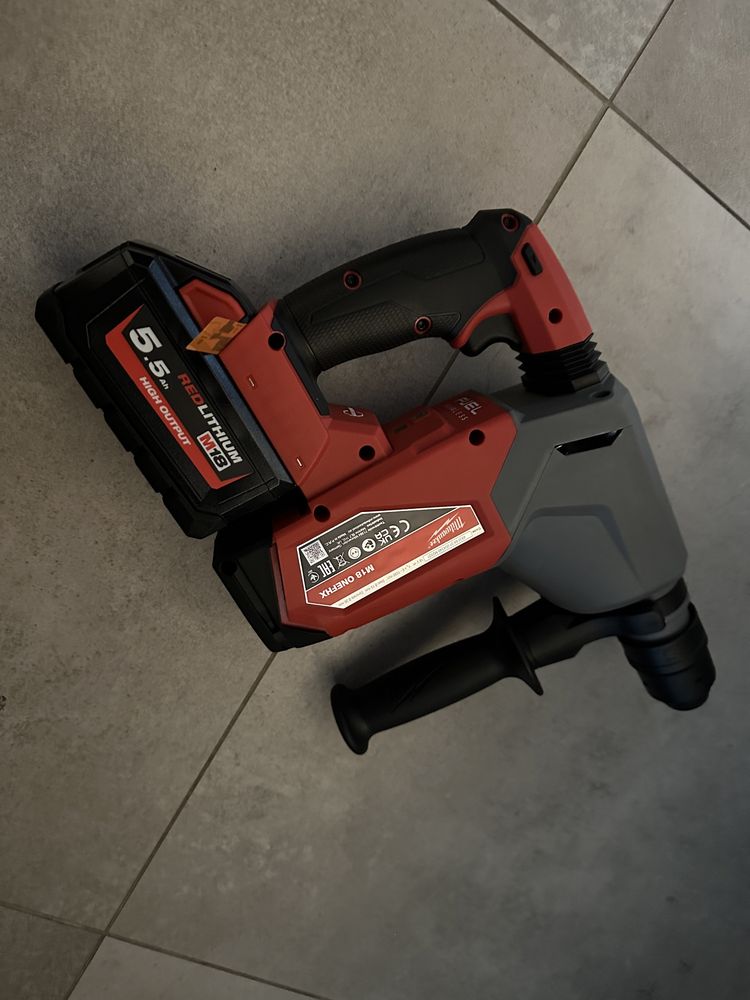 ZESTAW Młotowiertarka Milwaukee M18ONEFHX