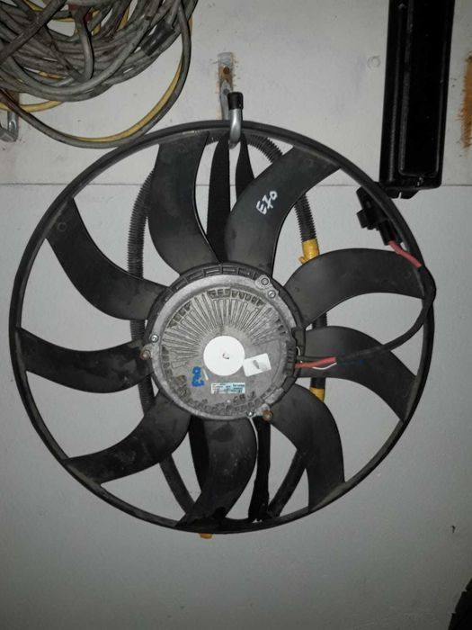 BMW E70 3,0i wentylator chłodnicy SPRAWNY 672.60561.01