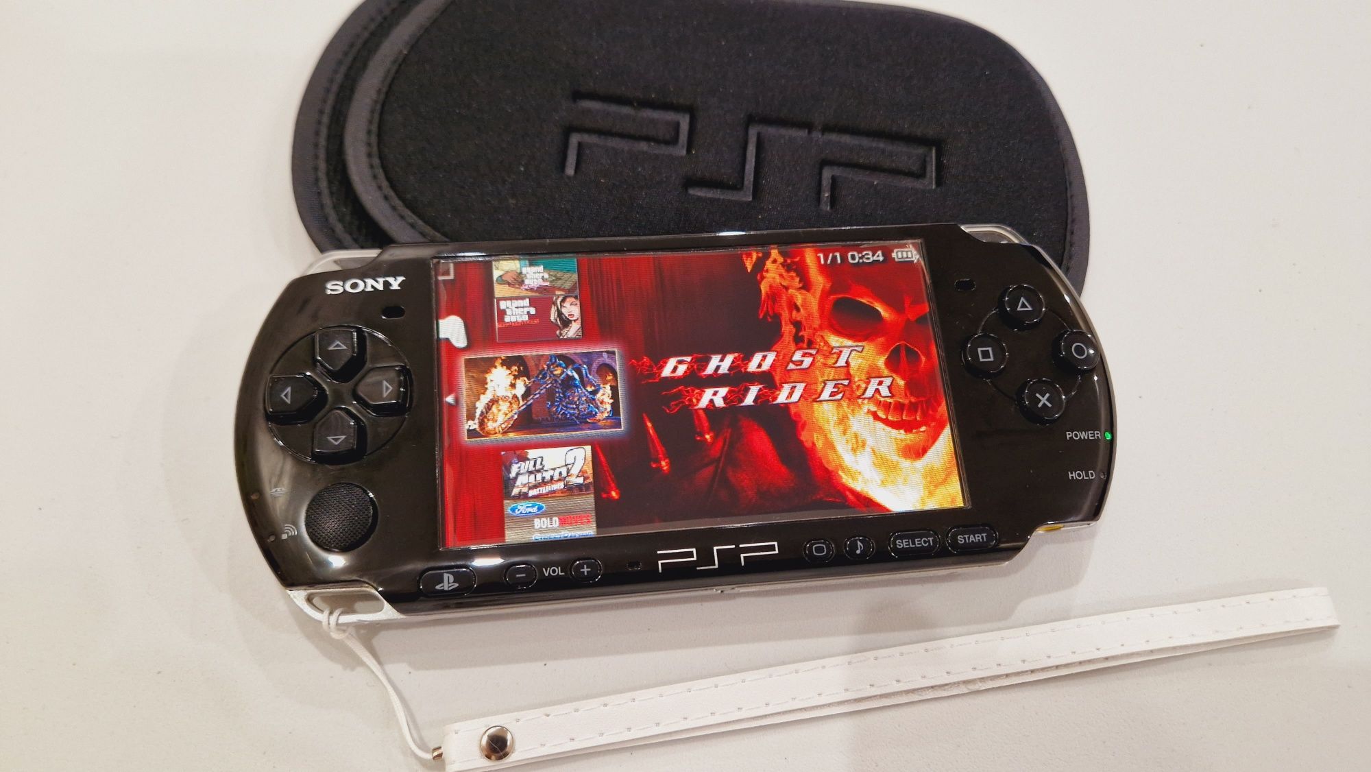PSP Sony 3000 64гиг 127игр+ чехол!