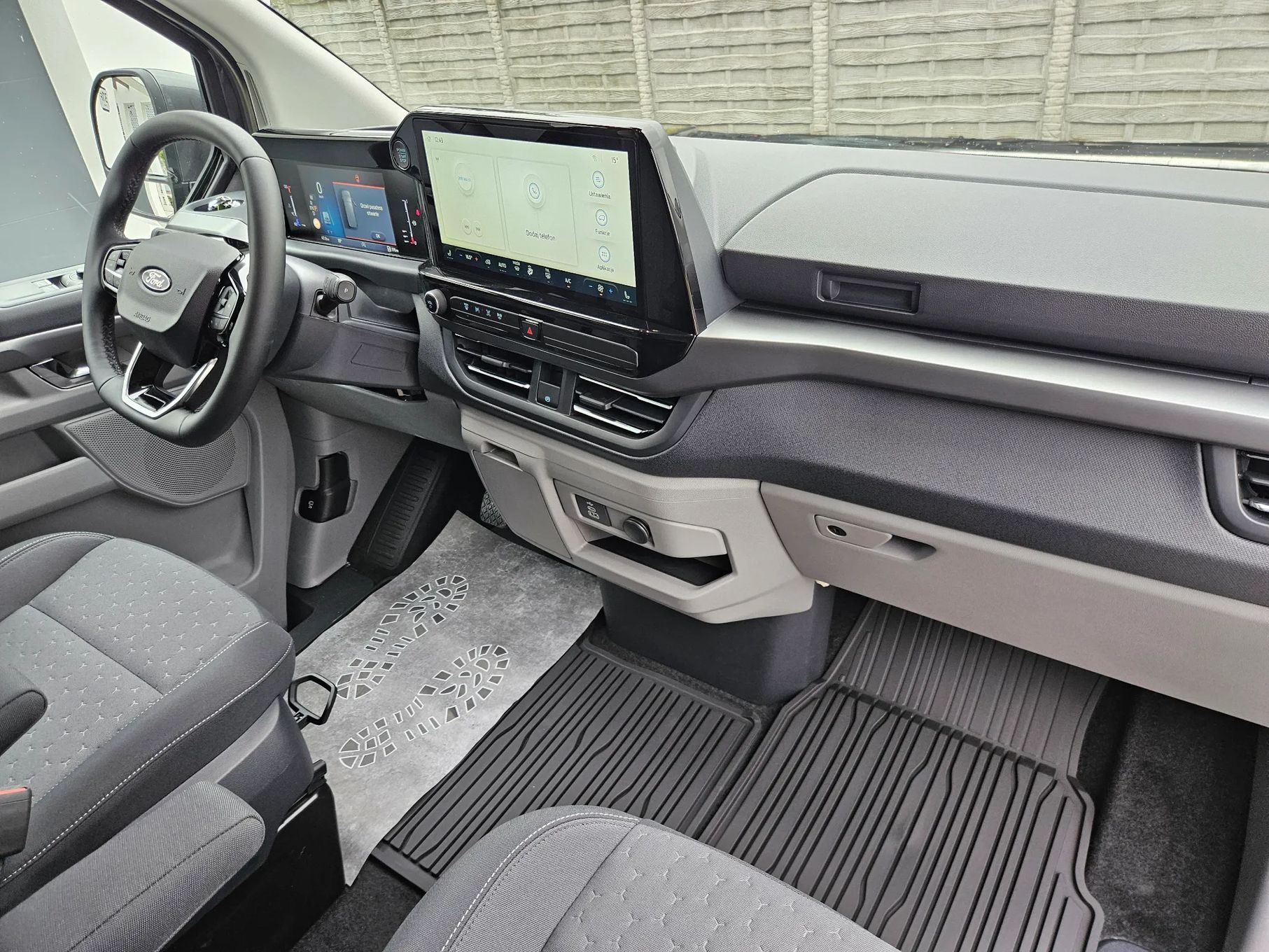 Ford Tourneo Custom L2 Long drzwi NOWY BEZ PRZEBIEGU Automat Faktura VAT23%