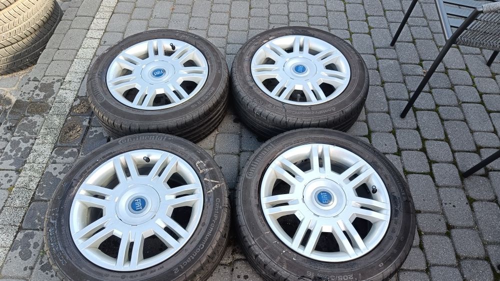 Felgi16 4*98 oryg Fiat opona lato 7,5mm kpl